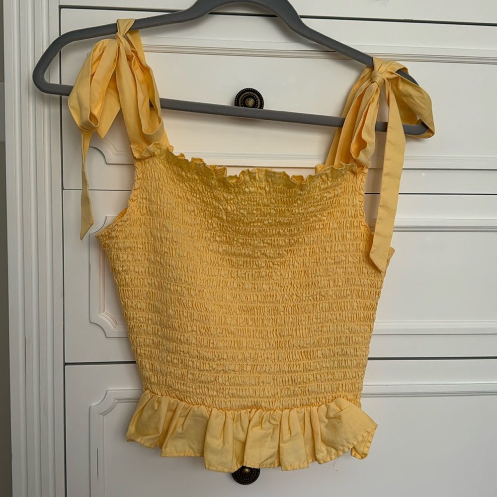 H&M Yellow Smocked Ruffle Crop Top - Sz Medium - worn once